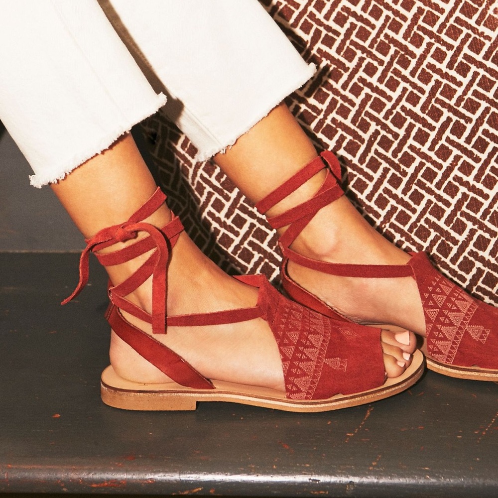 Free People Folk Song Sandal Size 39 EURO